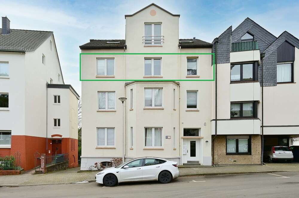 Thumbnail-Wohnung zum Kaufen in Hagen 185.000,00 € 100.05 m²