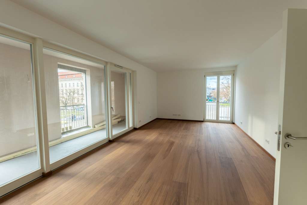 Thumbnail-Wohnung zum Mieten in Frankfurt (Oder) 1.320,06 € 94.29 m²