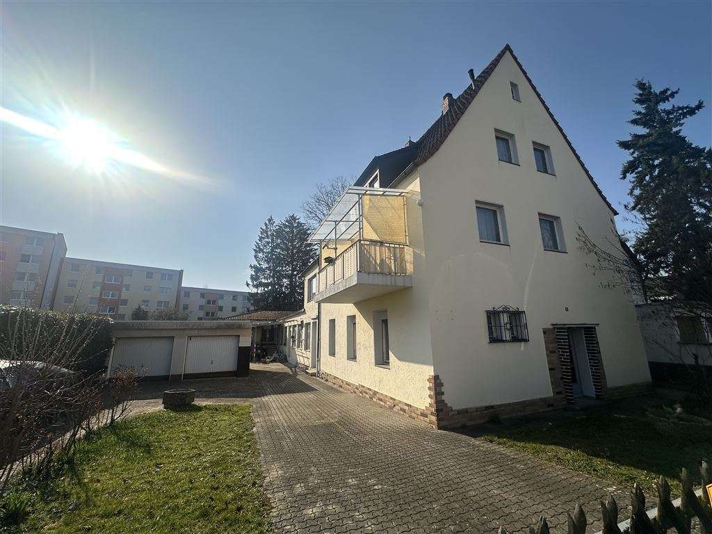 Thumbnail-Haus zum Kaufen in Fürth 1.250.000,00 € 240 m²