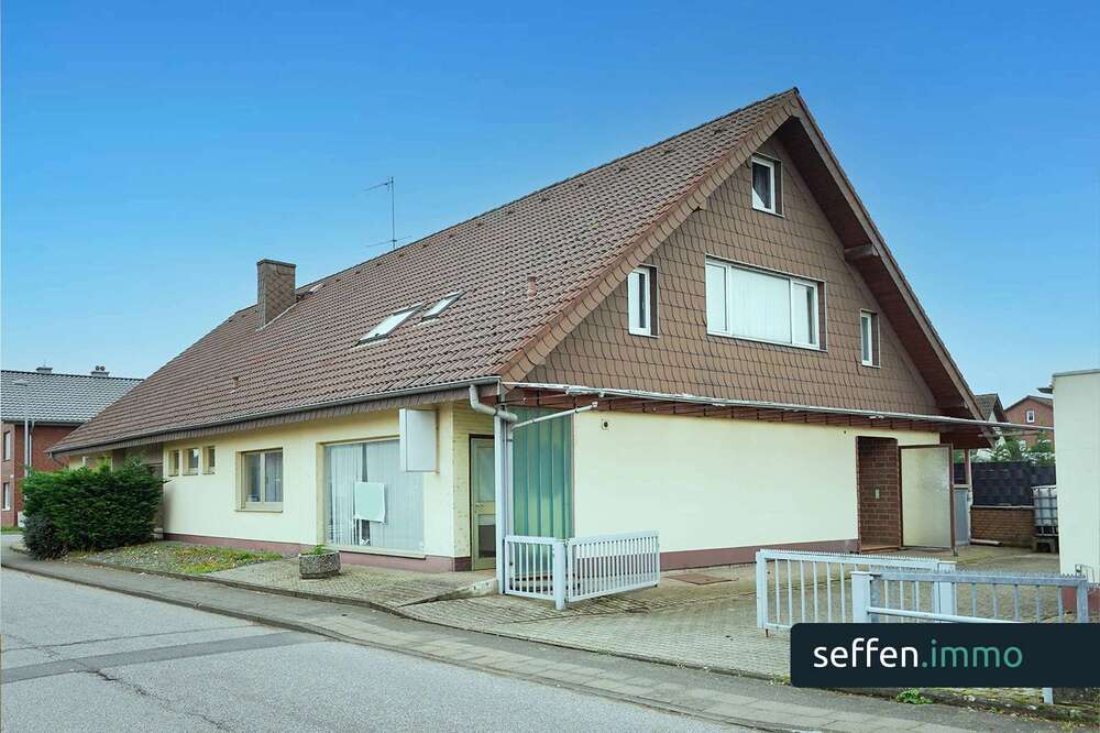 Thumbnail-Haus zum Kaufen in Bedburg 569.000,00 € 239 m²