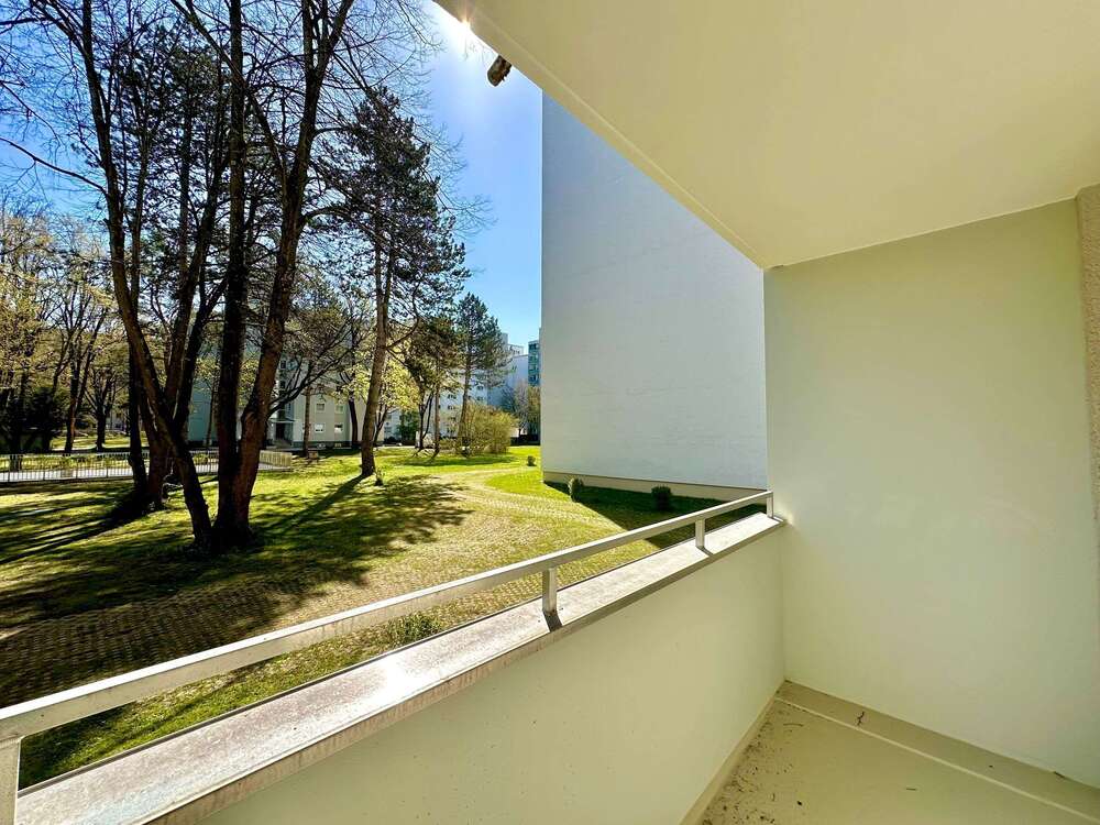 Thumbnail-Wohnung zum Mieten in München 958,76 € 61.38 m²