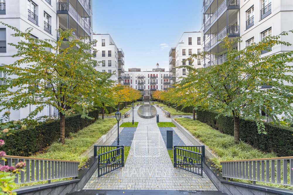 Thumbnail-Wohnung zum Kaufen in Düsseldorf 1.533.000,00 € 113.67 m²