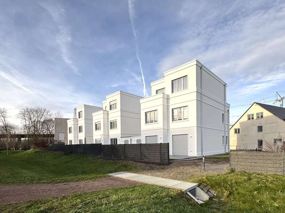 Thumbnail-Haus zum Kaufen in Duisburg 1.399.000,00 € 199.37 m²