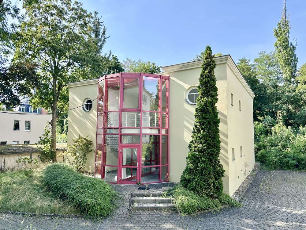 Thumbnail-Haus zum Kaufen in Dresden 650.000,00 € 270 m²