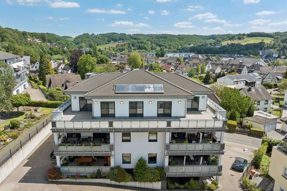 Thumbnail-Wohnung zum Kaufen in Overath 830.000,00 € 162 m²