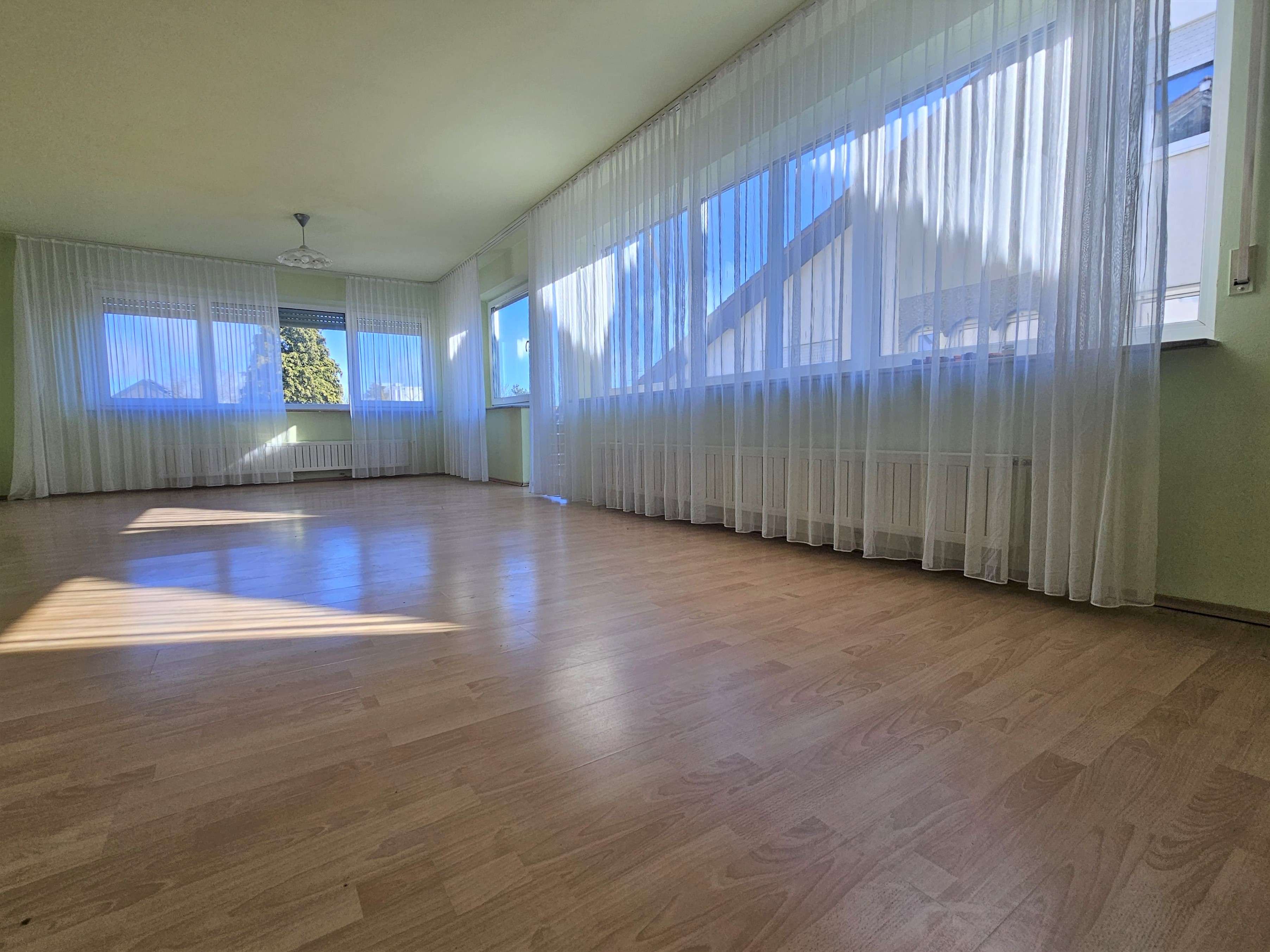 Thumbnail-Wohnung zum Kaufen in Ulm 399.000,00 € 147.24 m²