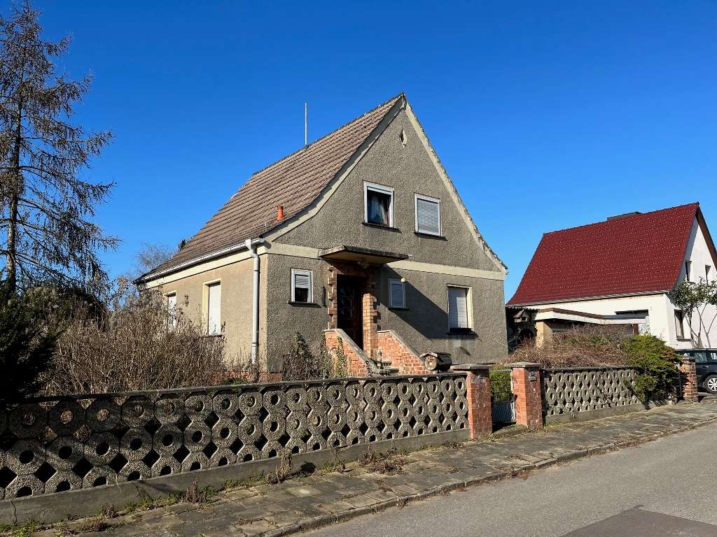 Thumbnail-Haus zum Kaufen in Bernburg 79.900,00 € 117.16 m²