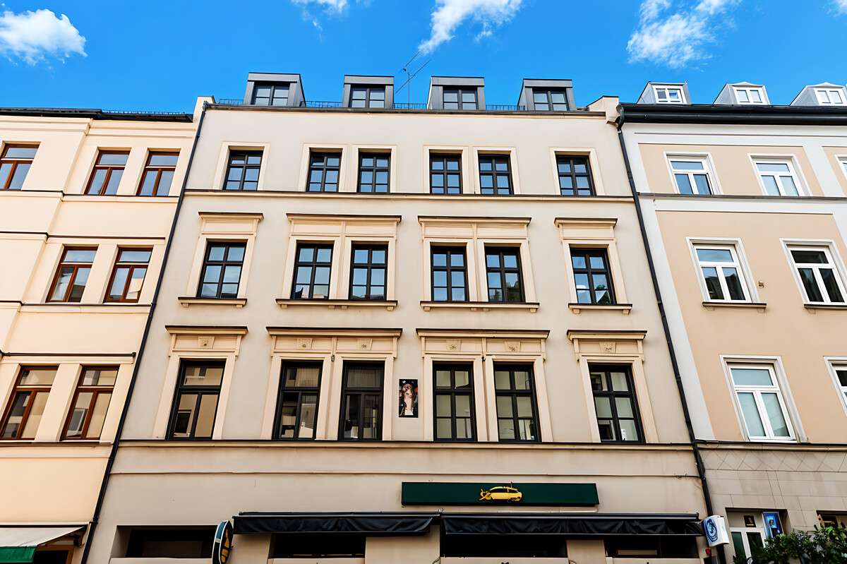 Thumbnail-Wohnung zum Kaufen in München 1.510.000,00 € 71.88 m²