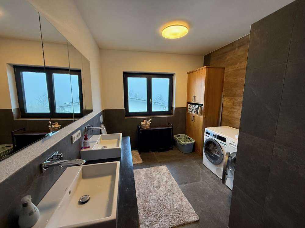 Thumbnail-Wohnung zum Mieten in Altomünster 1.730,00 € 157 m²