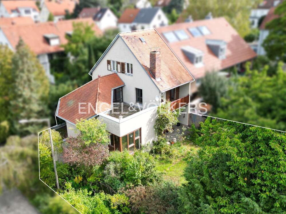 Thumbnail-Haus zum Kaufen in Regensburg 749.000,00 € 200 m²