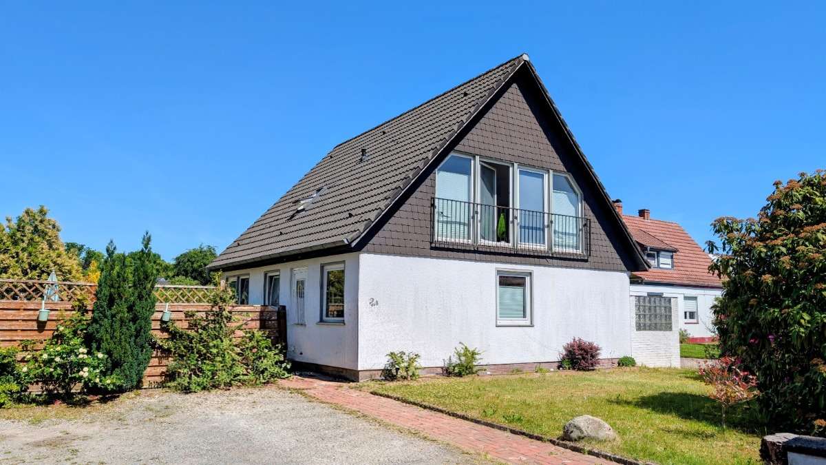 Thumbnail-Haus zum Mieten in Bremen 1.460,00 € 127 m²