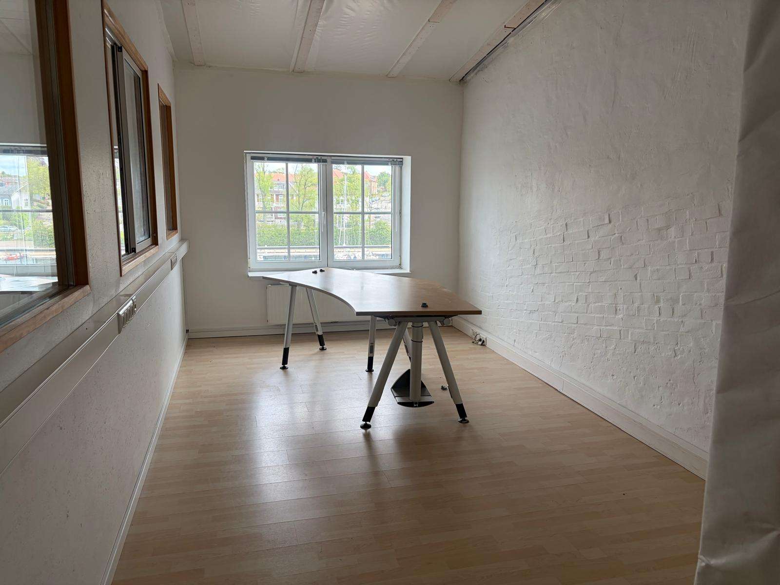 Thumbnail-Büro in Neustadt 1.005,00 € 83.7 m²