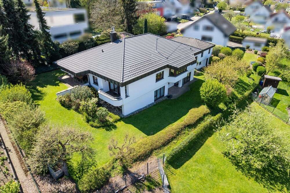 Thumbnail-Haus zum Kaufen in Balingen 895.000,00 € 228.03 m²