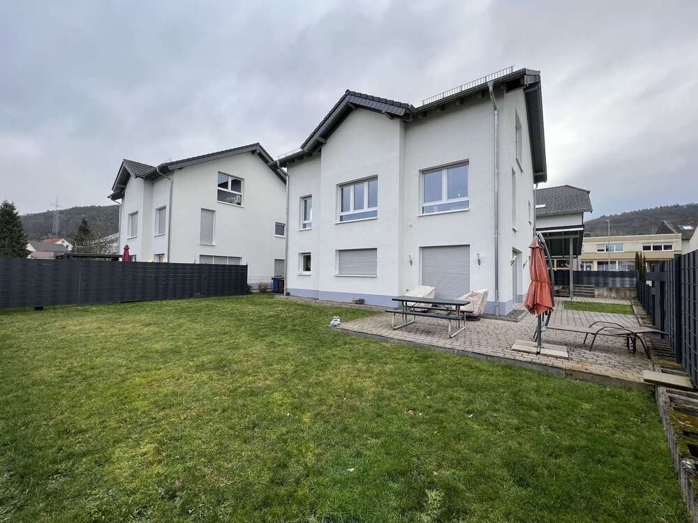 Thumbnail-Haus zum Kaufen in Bruchmühlbach-Miesau 699.000,00 € 259 m²