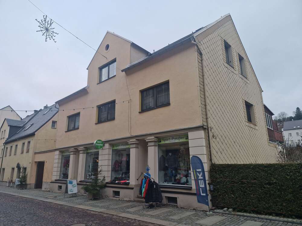 Thumbnail-Haus zum Kaufen in Olbernhau 199.000,00 € 202 m²