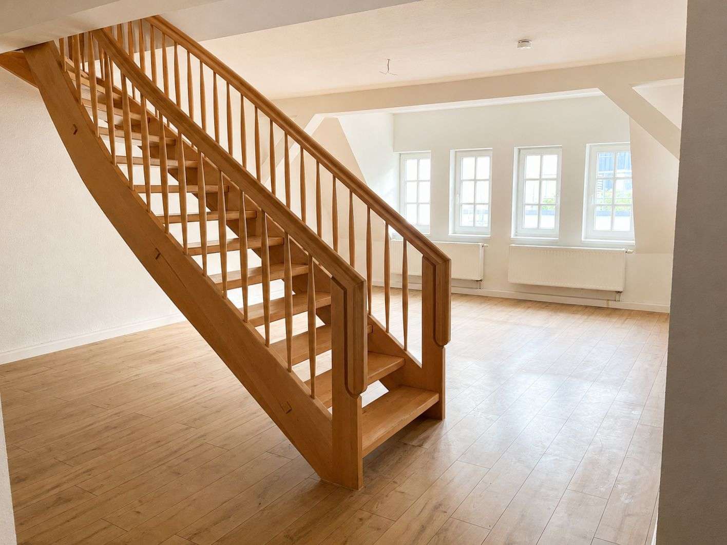 Thumbnail-Wohnung zum Mieten in Erfurt 1.160,00 € 145 m²