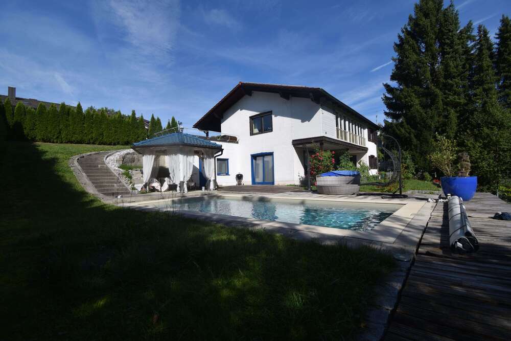 Thumbnail-Haus zum Kaufen in Ruderting 449.000,00 € 210 m²