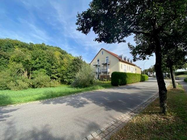 Thumbnail-Wohnung zum Kaufen in Bad Abbach 151.000,00 € 40.49 m²