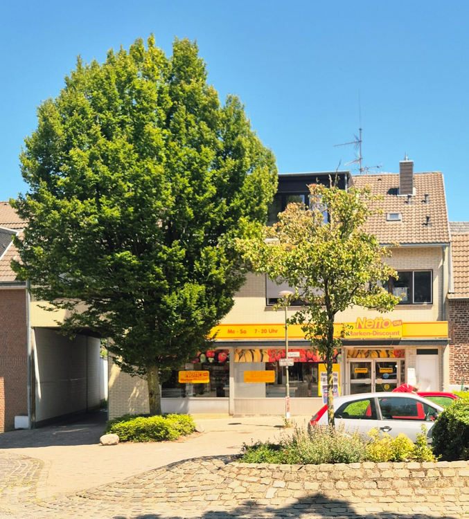 Thumbnail-Einzelhandel in Würselen 3.850,00 € 450 m²