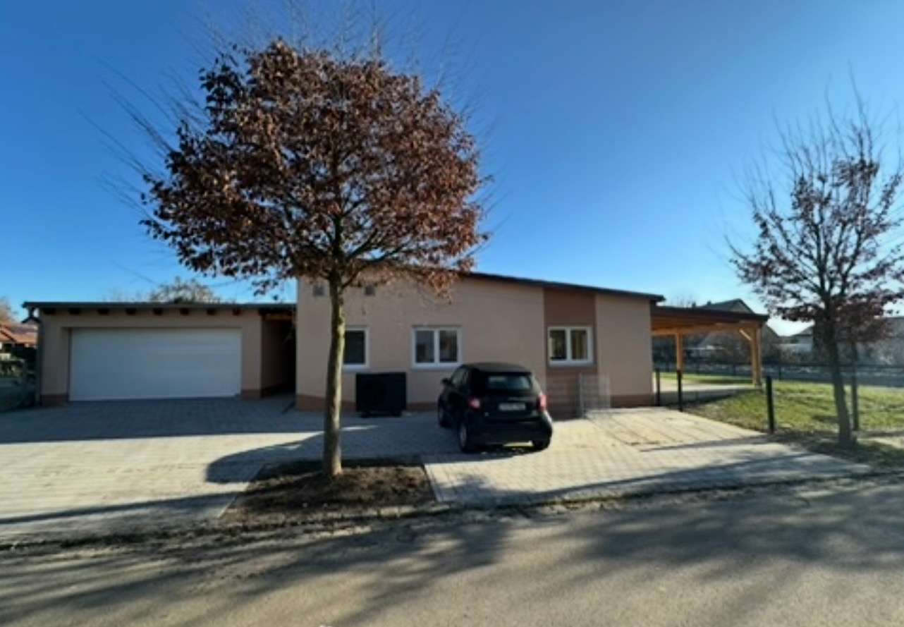 Thumbnail-Wohnung zum Mieten in Langquaid 1.000,00 € 121 m²