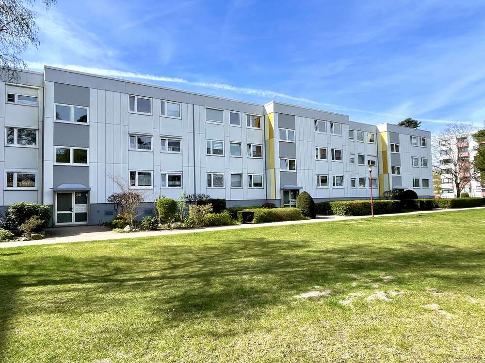 Thumbnail-Wohnung zum Kaufen in Isernhagen 220.000,00 € 84 m²