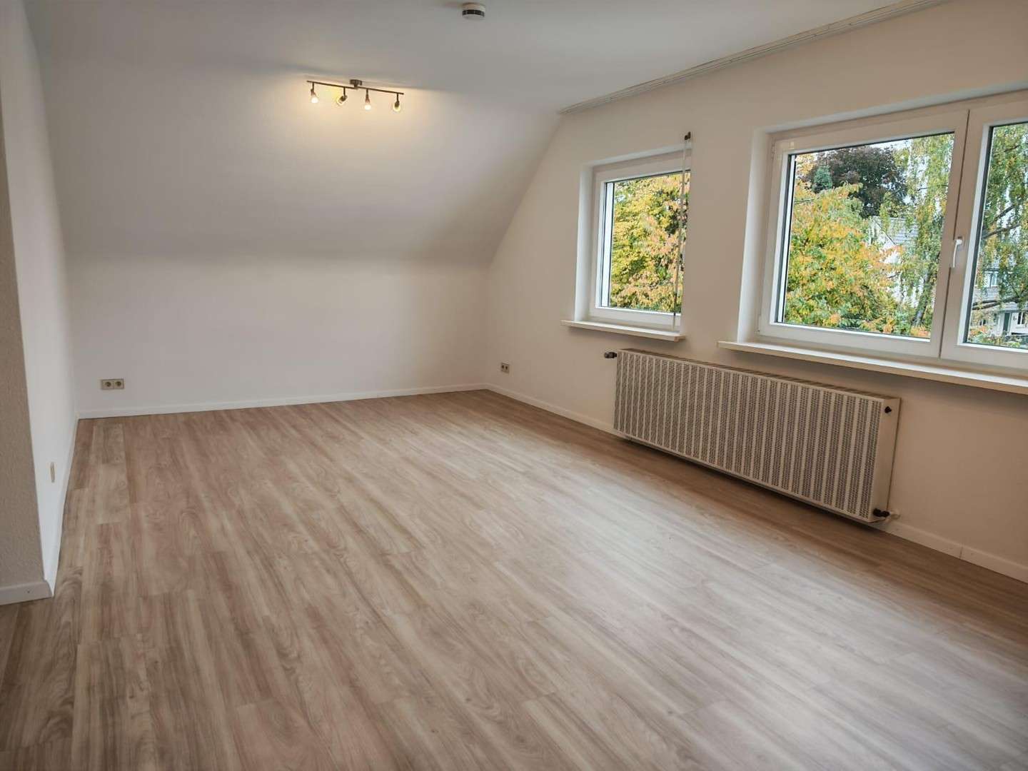 Thumbnail-Wohnung zum Mieten in Stuttgart 1.200,00 € 83 m²