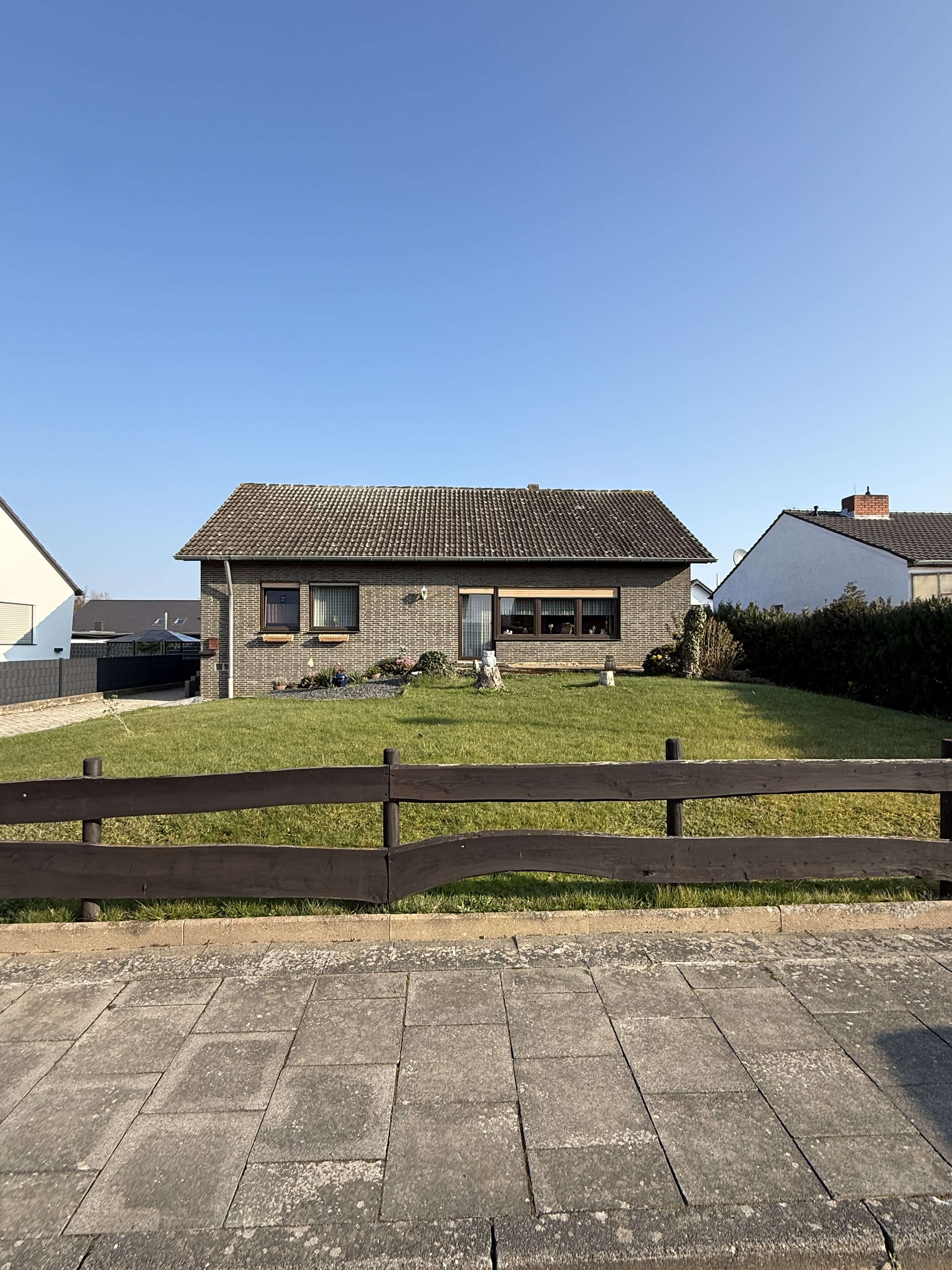 Thumbnail-Haus zum Kaufen in Euskirchen 280.000,00 € 106 m²