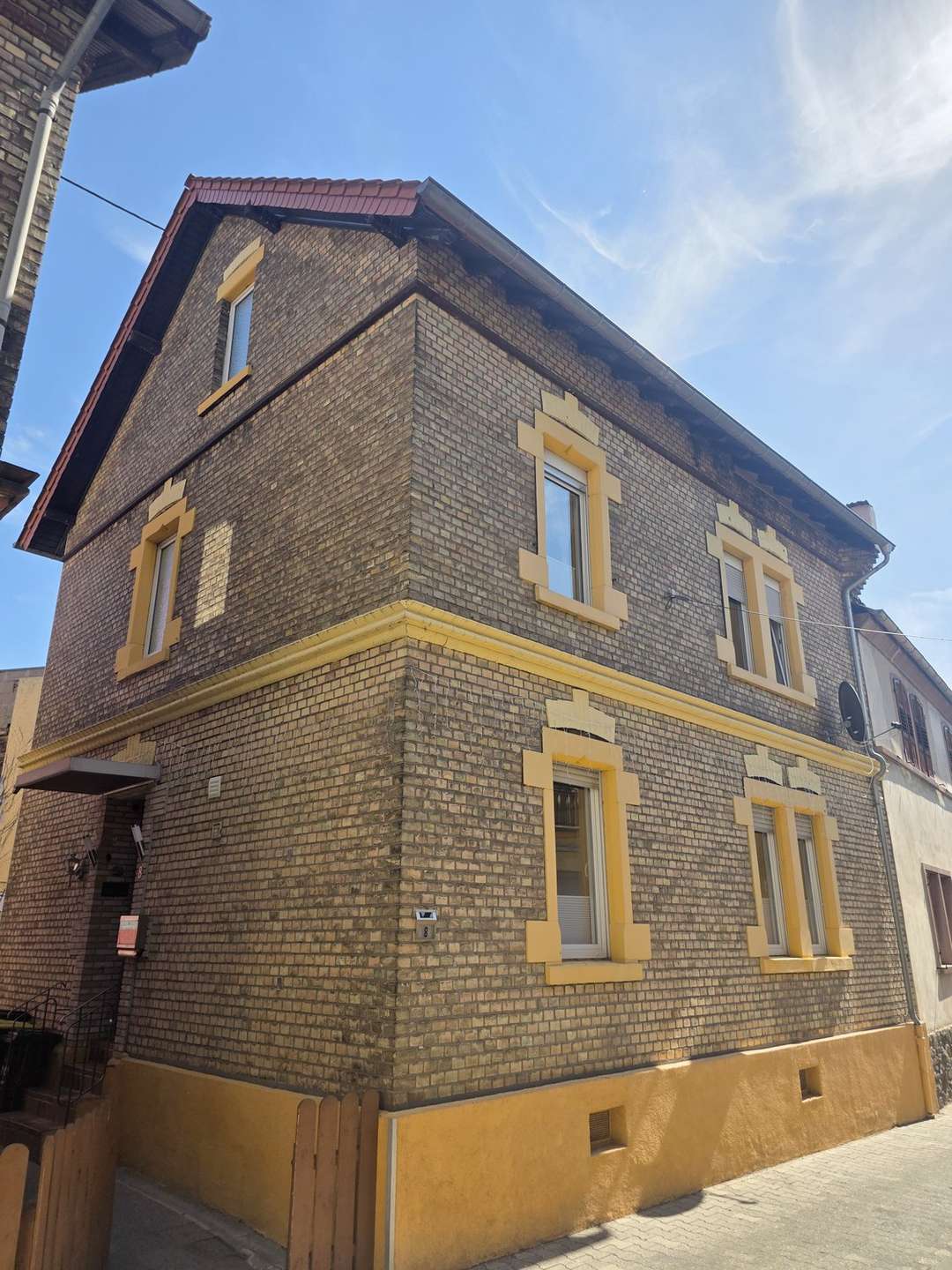 Thumbnail-Haus zum Kaufen in Münster-Sarmsheim 198.000,00 € 119 m²