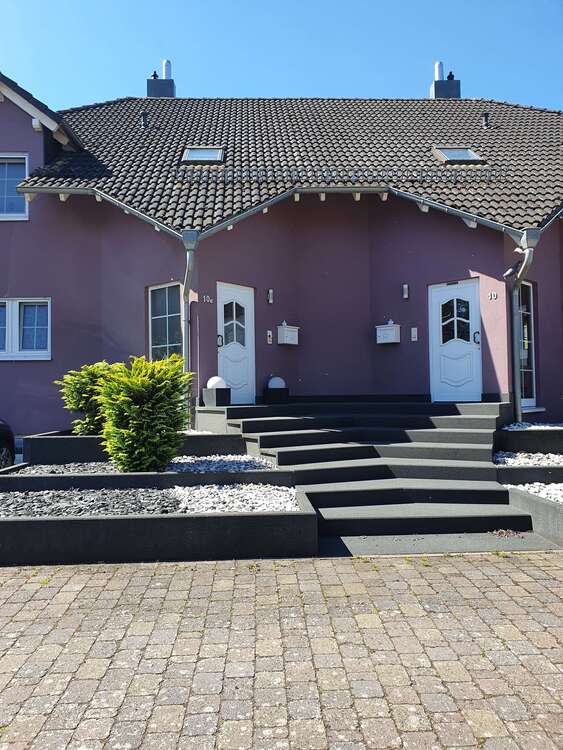 Thumbnail-Haus zum Mieten in Bellheim 1.600,00 € 179 m²