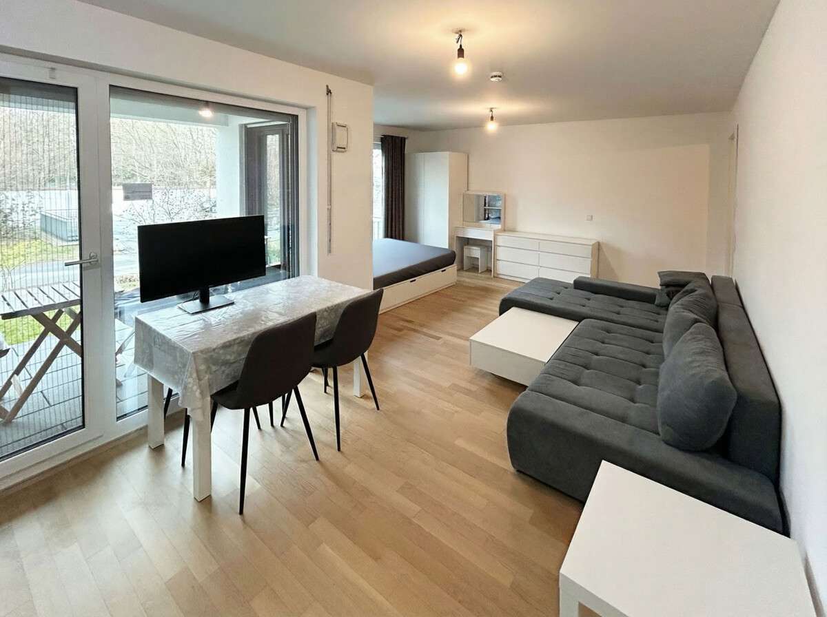 Thumbnail-Wohnung zum Kaufen in München Neuaubing 325.000,00 € 39.1 m²
