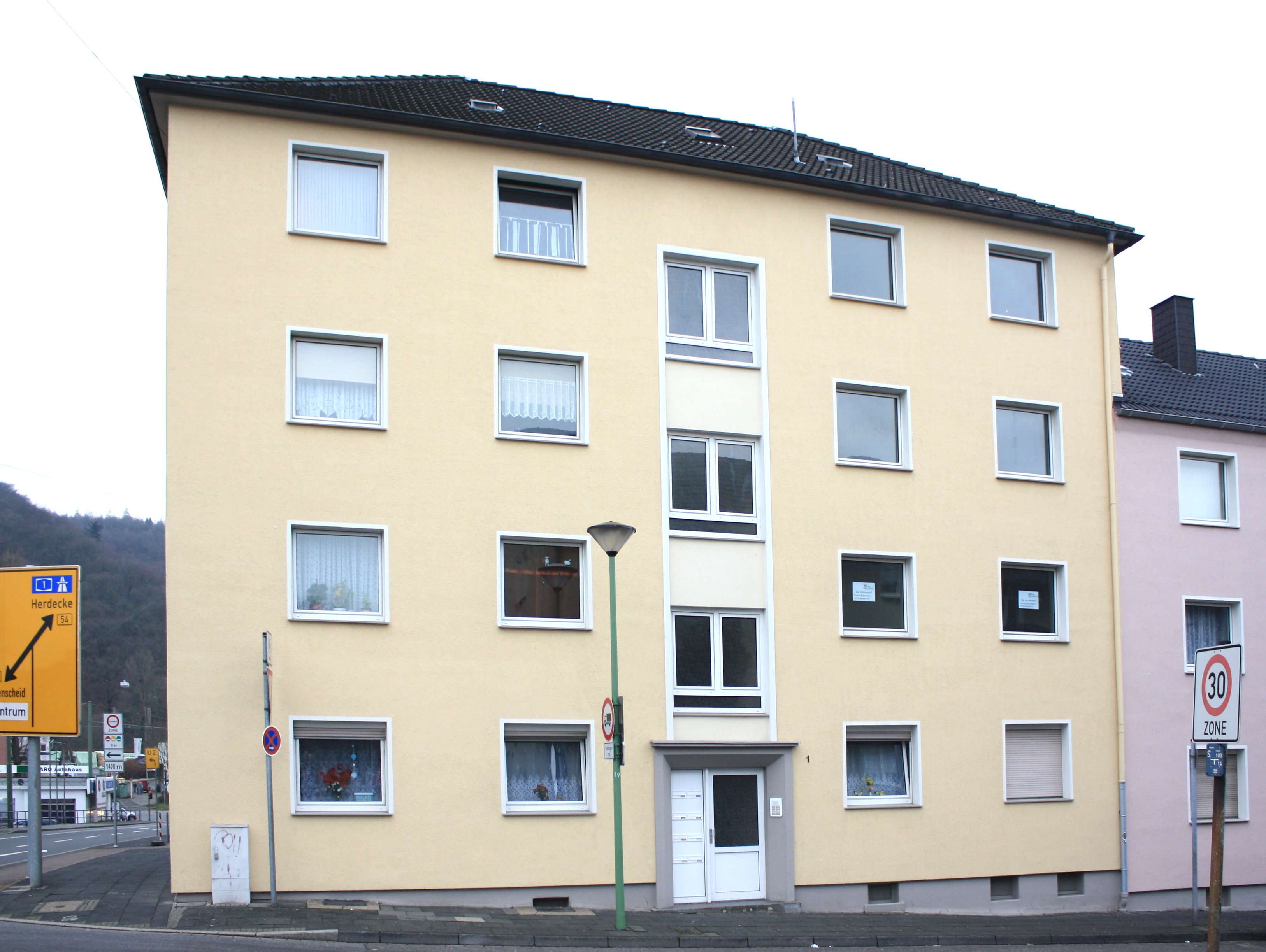 Thumbnail-Wohnung zum Mieten in Hagen 317,00 € 63.39 m²