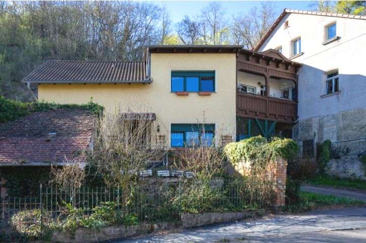 Thumbnail-Haus zum Kaufen in Naumburg (Saale) 110.000,00 € 100 m²