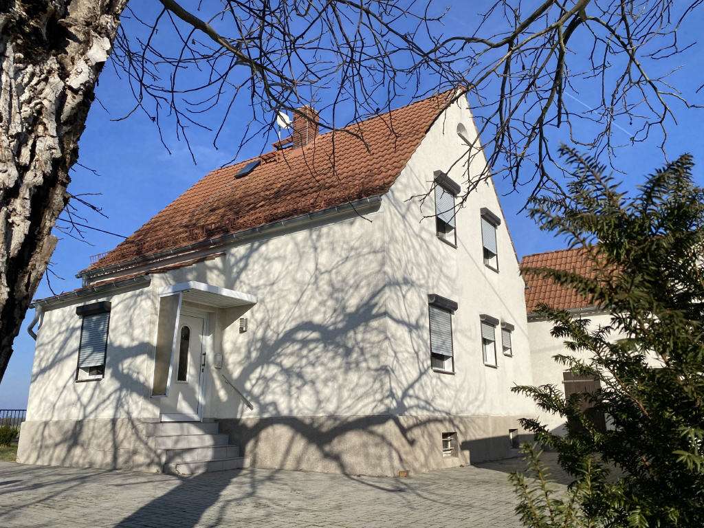 Thumbnail-Haus zum Kaufen in Zeithain 90.000,00 € 79.63 m²