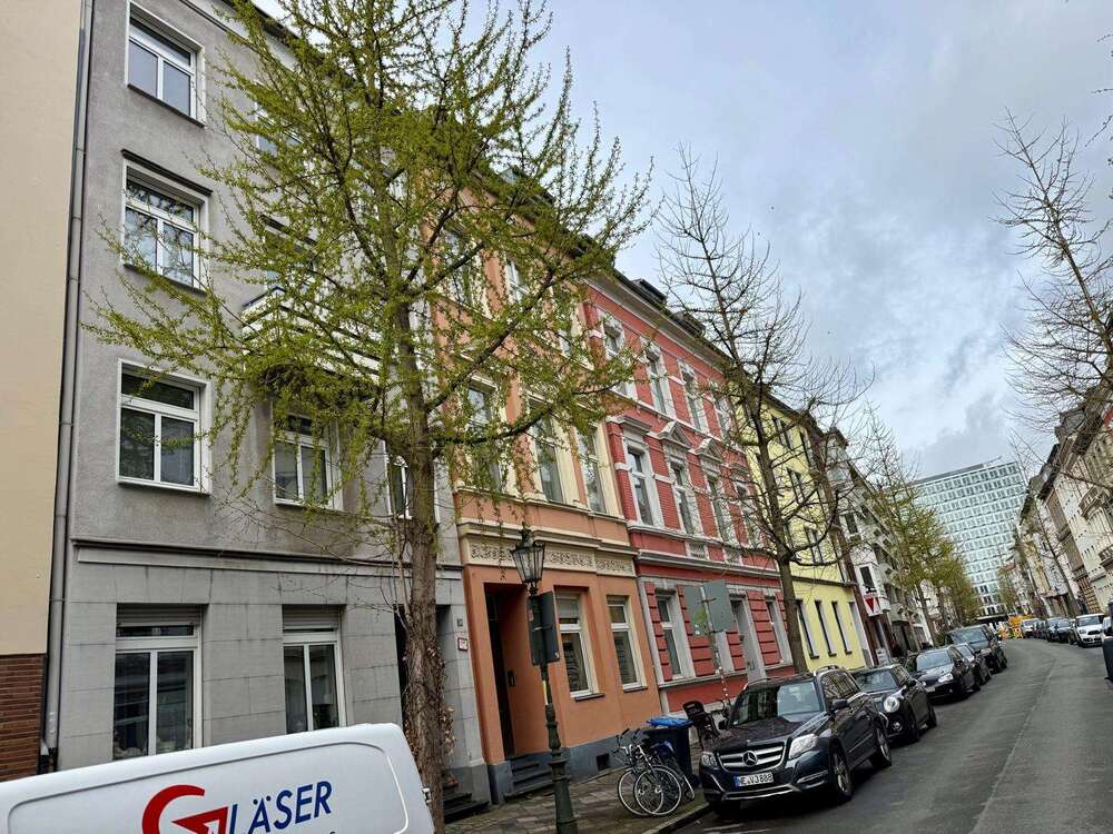 Thumbnail-Wohnung zum Kaufen in Düsseldorf 498.000,00 € 68.91 m²