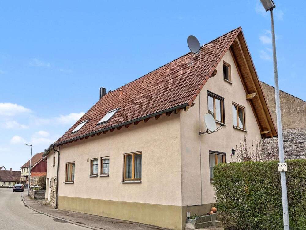 Thumbnail-Haus zum Kaufen in Schrozberg 299.000,00 € 160 m²
