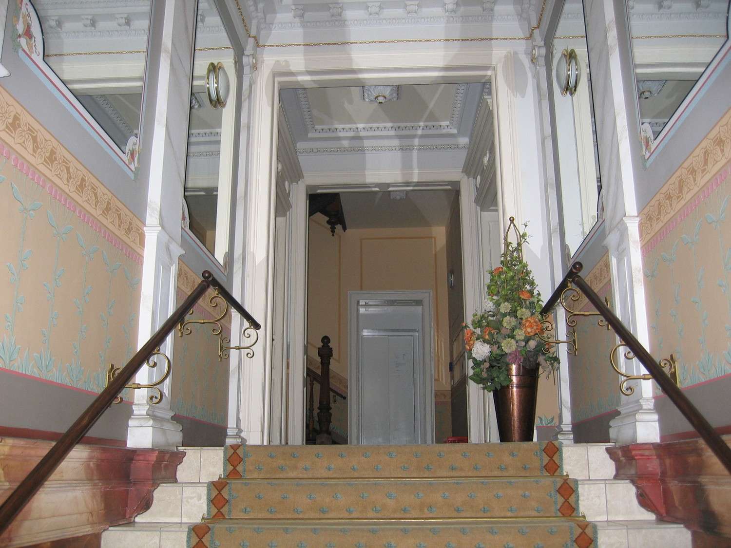 Thumbnail-Wohnung zum Mieten in Leipzig 1.950,00 € 169 m²