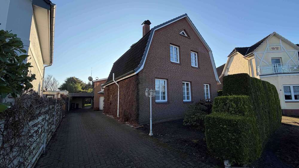 Thumbnail-Haus zum Kaufen in Tornesch 489.000,00 € 180 m²