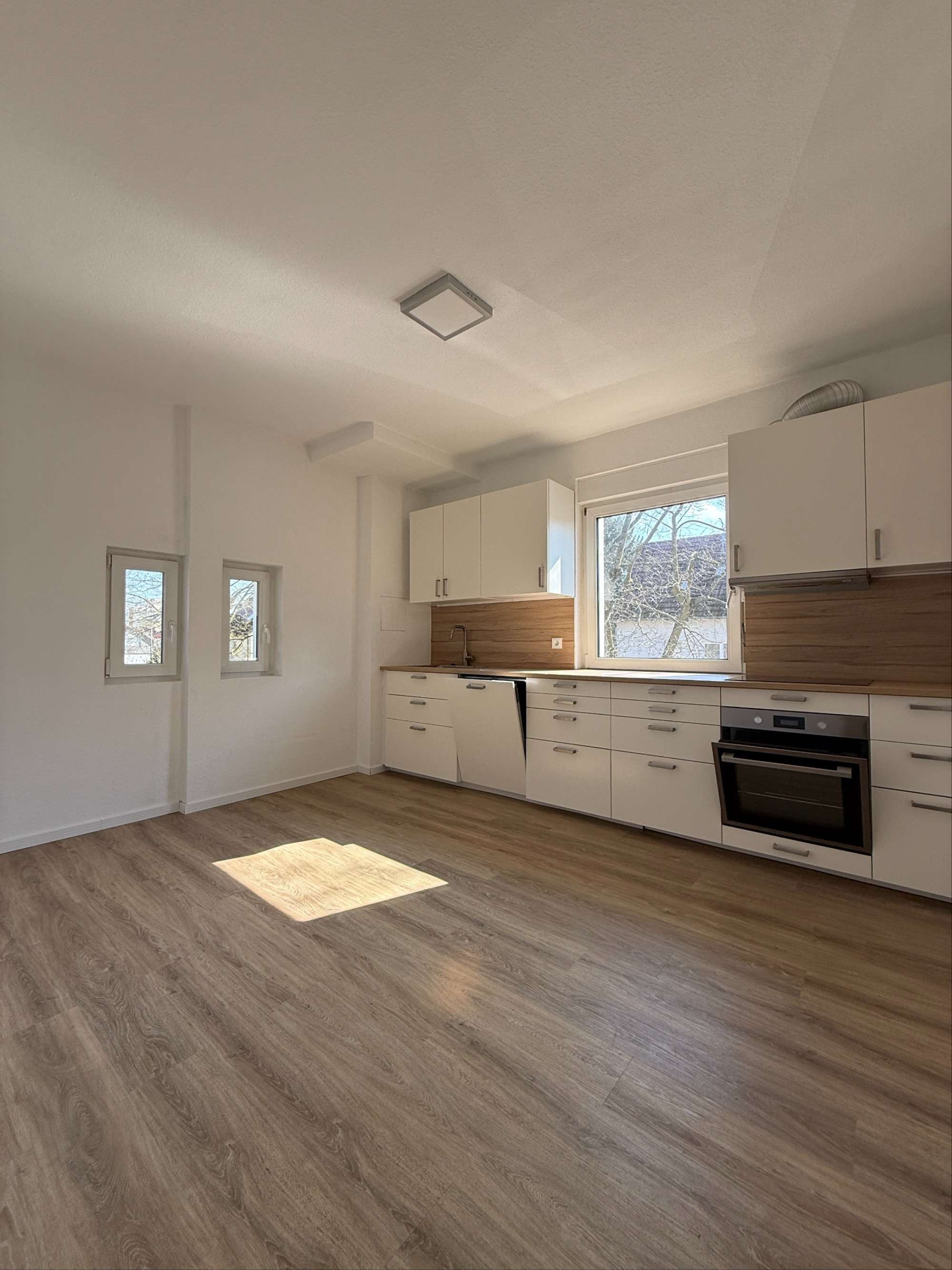 Thumbnail-Wohnung zum Mieten in Hattersheim am Main 1.240,00 € 62 m²