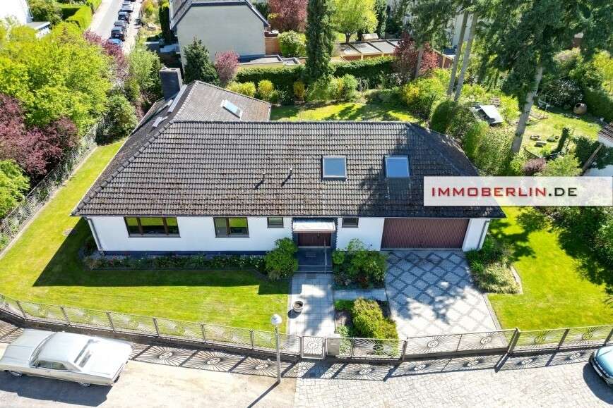 Thumbnail-Haus zum Kaufen in Berlin 1.095.000,00 € 250 m²