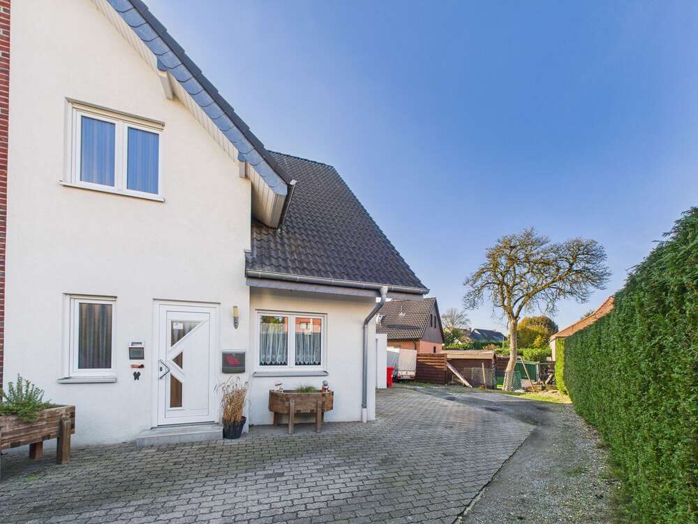 Thumbnail-Haus zum Kaufen in Krefeld 379.000,00 € 84.88 m²