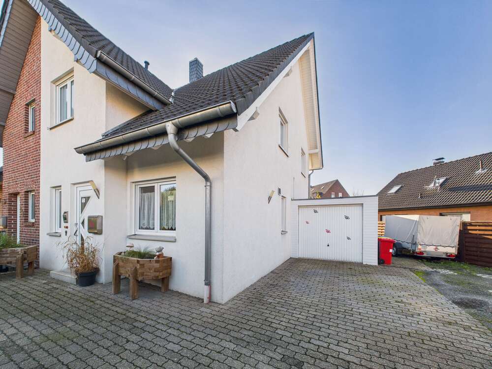 Thumbnail-Haus zum Kaufen in Krefeld 399.000,00 € 84.88 m²