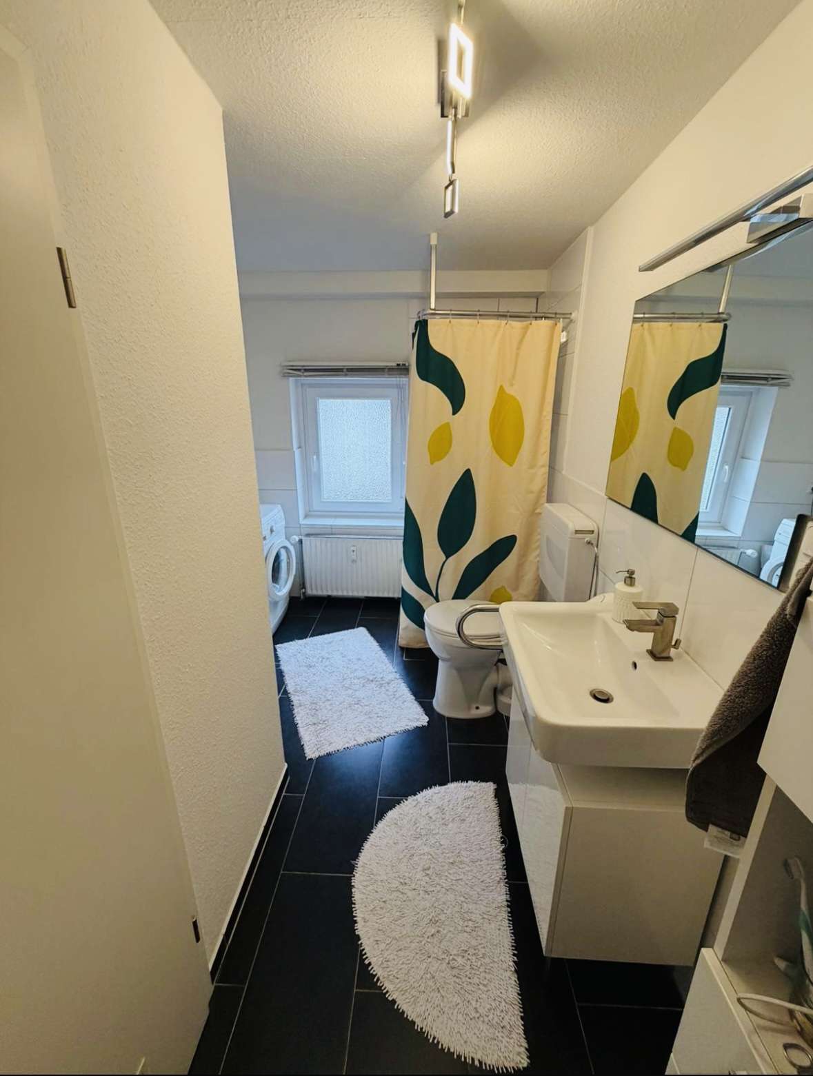 Thumbnail-Wohnung zum Mieten in Achim 1.200,00 € 150 m²