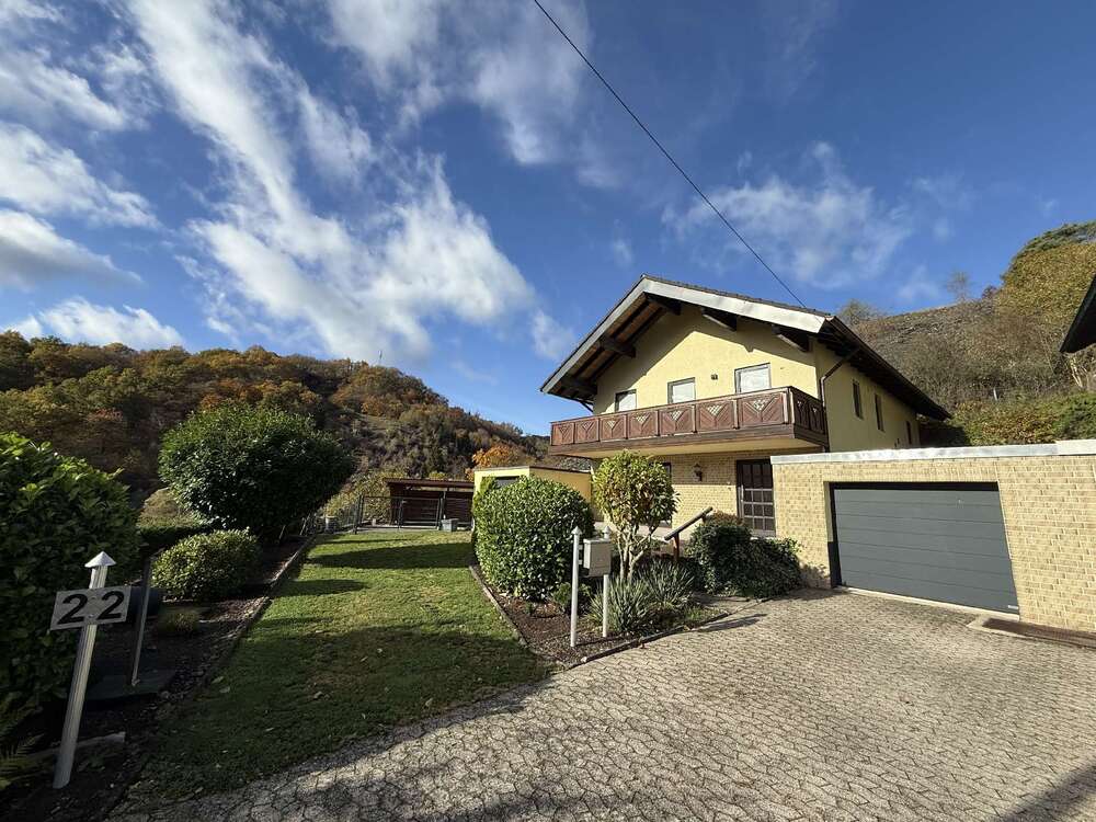 Thumbnail-Haus zum Kaufen in Treis-Karden 219.000,00 € 92.21 m²