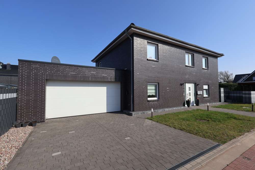 Thumbnail-Haus zum Kaufen in Rotenburg (Wümme) 570.000,00 € 222 m²