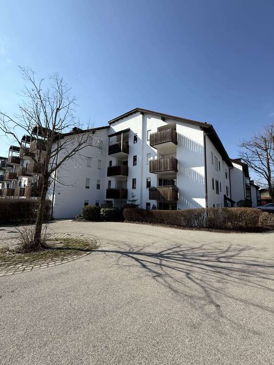 Thumbnail-Wohnung zum Kaufen in Bad Endorf 209.000,00 € 55 m²
