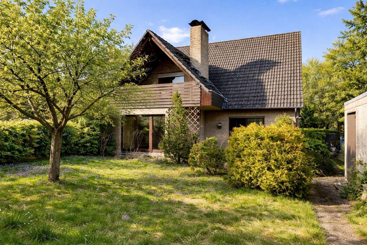 Thumbnail-Haus zum Kaufen in Seelze 325.000,00 € 157 m²