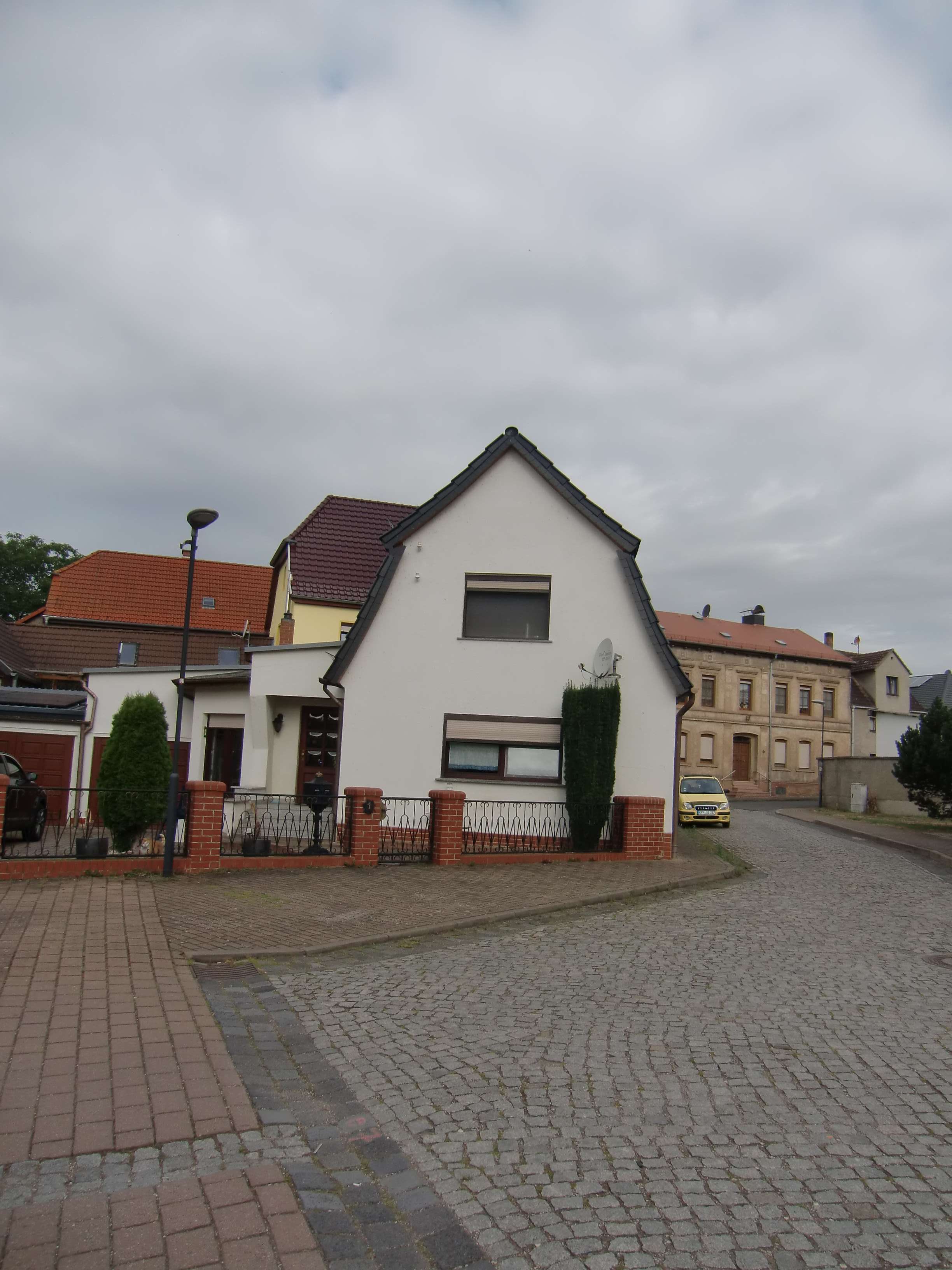 Thumbnail-Haus zum Kaufen in Roßleben-Wiehe 145.000,00 € 115 m²