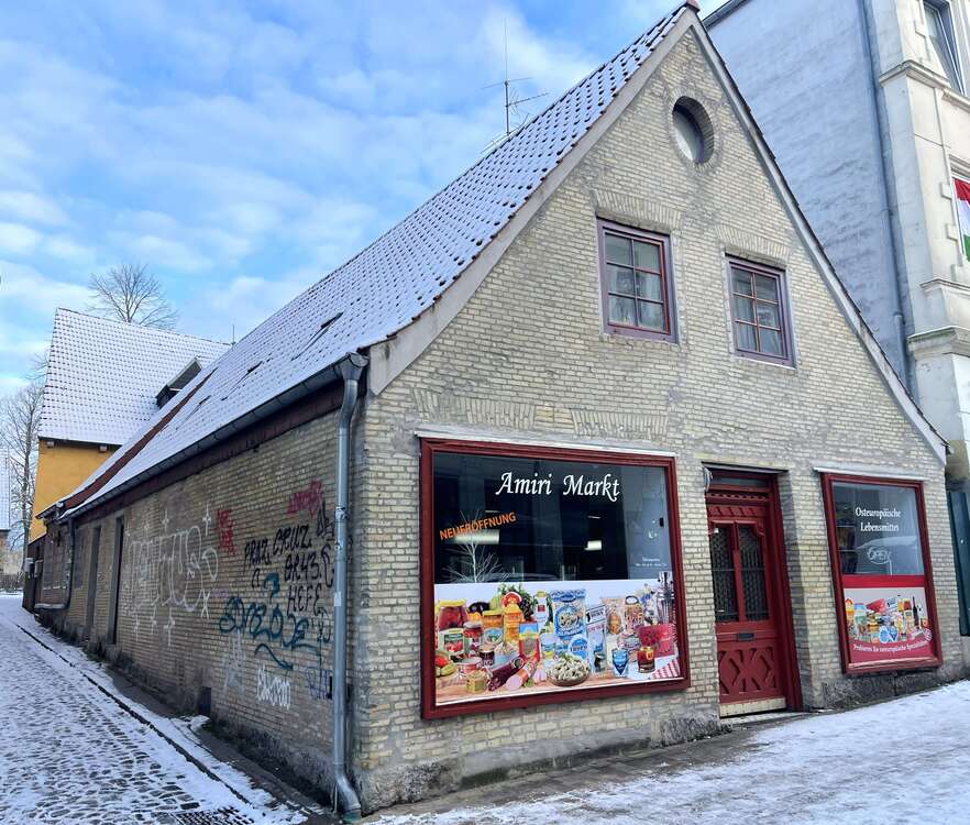 Thumbnail-Haus zum Kaufen in Flensburg 399.000,00 € 318 m²