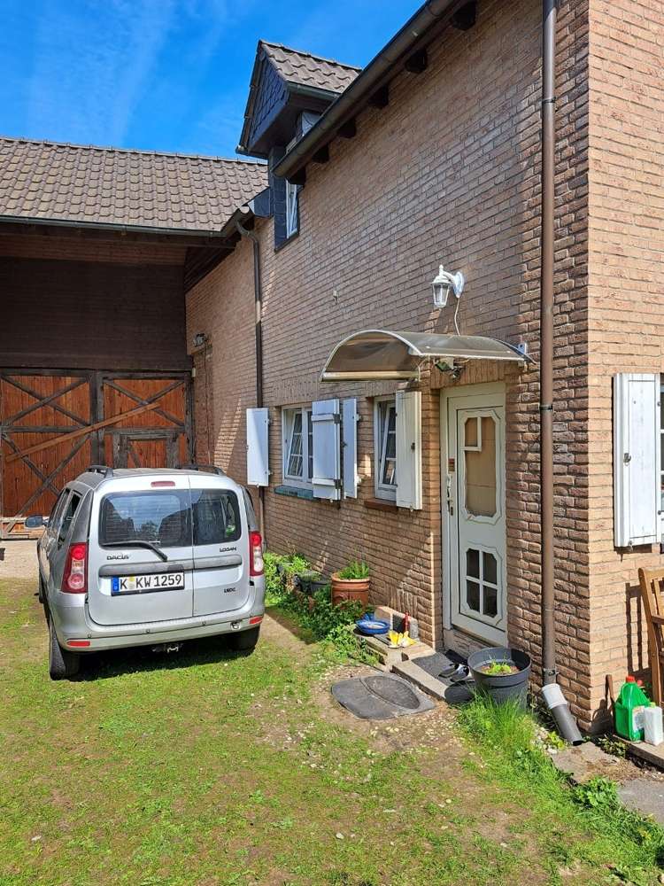 Thumbnail-Haus zum Kaufen in Köln 359.000,00 € 117 m²