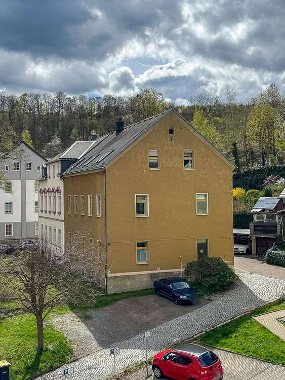 Thumbnail-Haus zum Kaufen in Schwarzenberg 250.000,00 € 355.5 m²